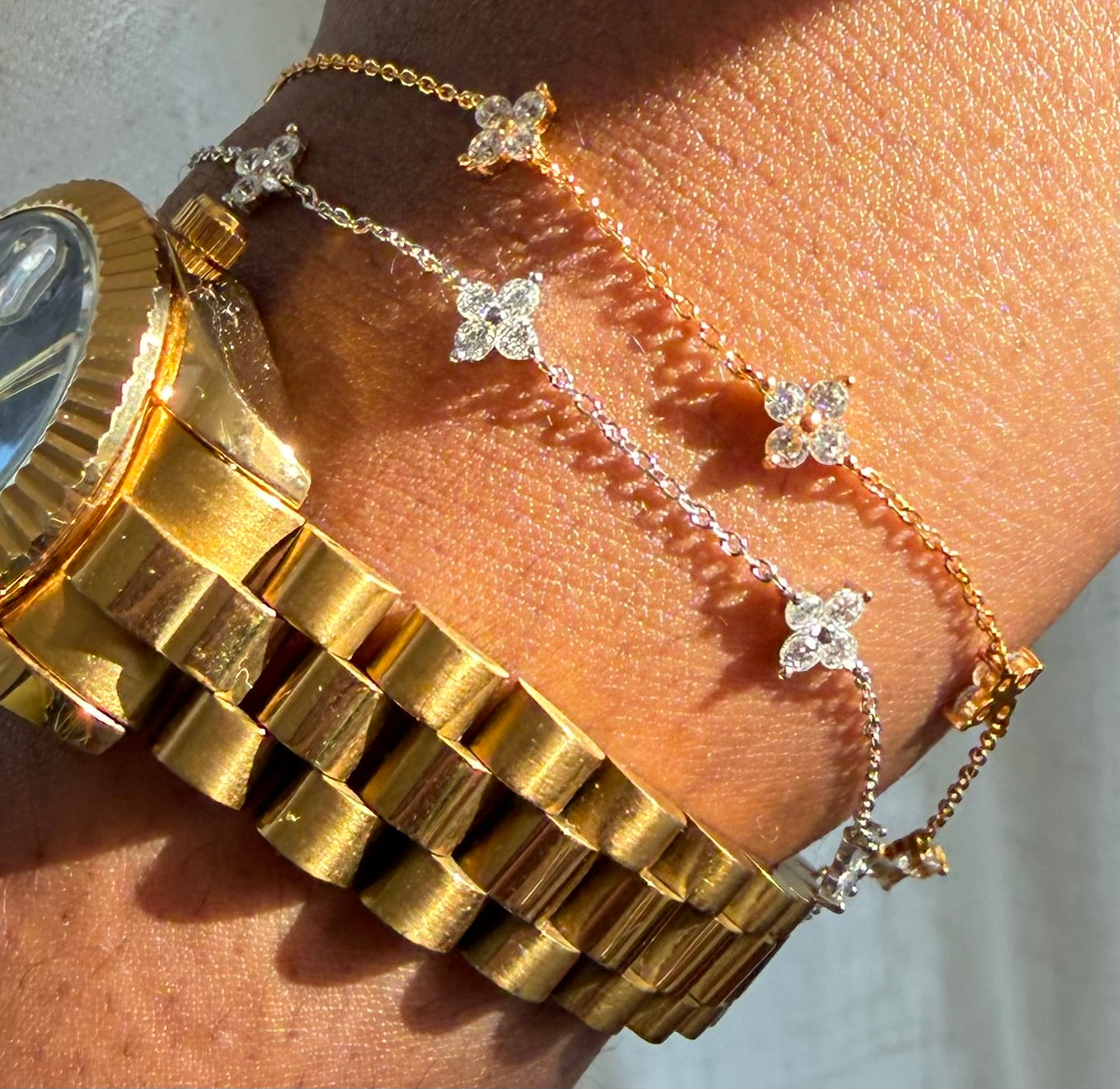 🌸 Dainty Flower Bracelet