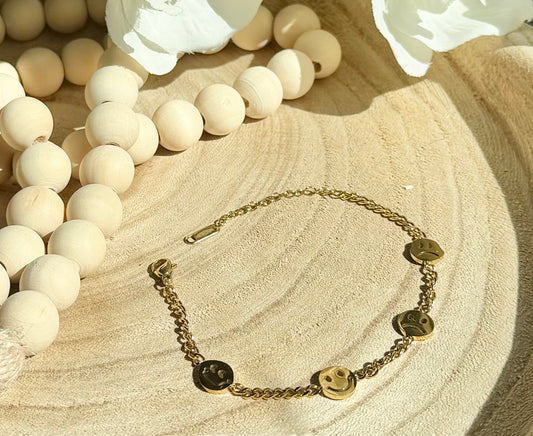 Gold Plated Stainless Steel Smiley Face Chain Bracelet - Minimalist Dainty Jewelry