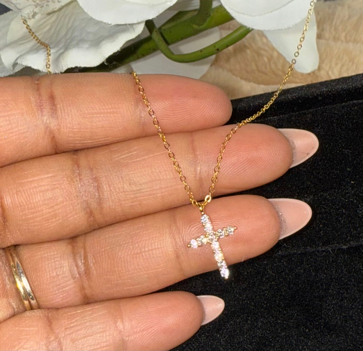 925 Gold-Plated Sterling Silver Cross Necklace w Cable Chain